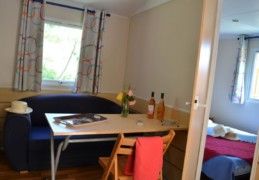 Stacaravan Domino zonder airconditioning Stacaravan Domino zonder airconditioning