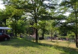 Emplacements - Front de rivière Emplacements - Front de rivière